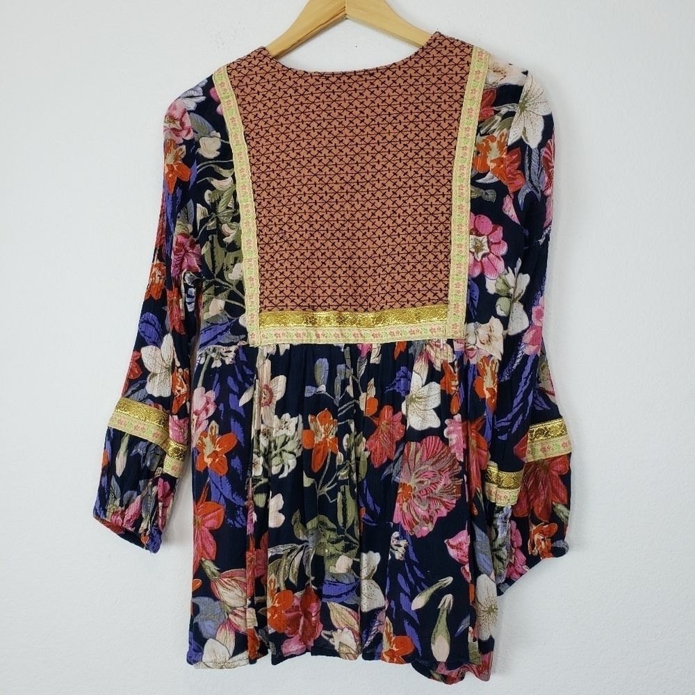 RD + koko Anthropologie embroidered floral tunic top - Picture 7 of 8